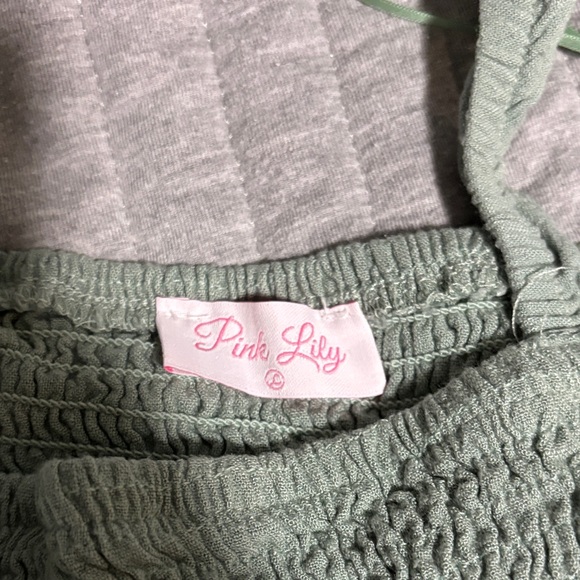 Pink Lily Sage Smocked Set - Picture 2 of 4